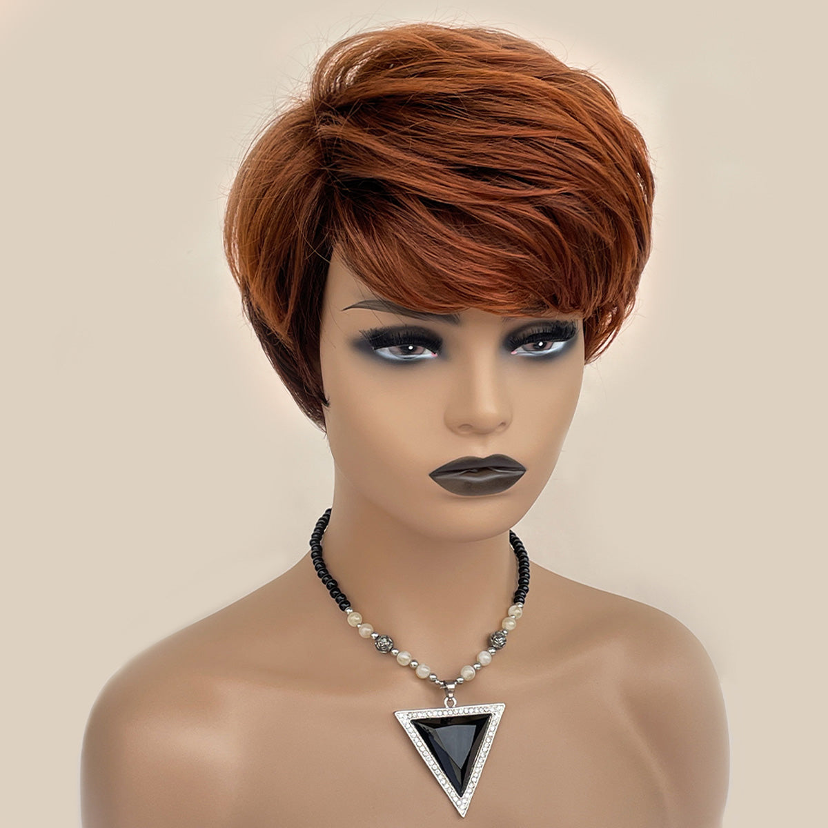 Short Wig for Hot Weather – Heat-Resistant Fiber, Everyday Comfort