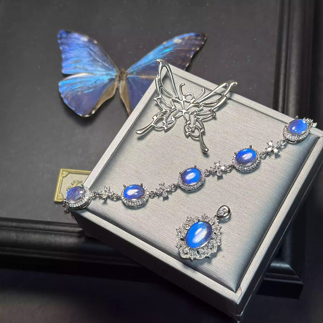 Handmade Real Butterfly Wing Bracelet - Genuine Blue Morpho Specimen Jewelry, Unfiltered Natural Beauty, One-of-a-Kind Iridescent Gift for Bestie