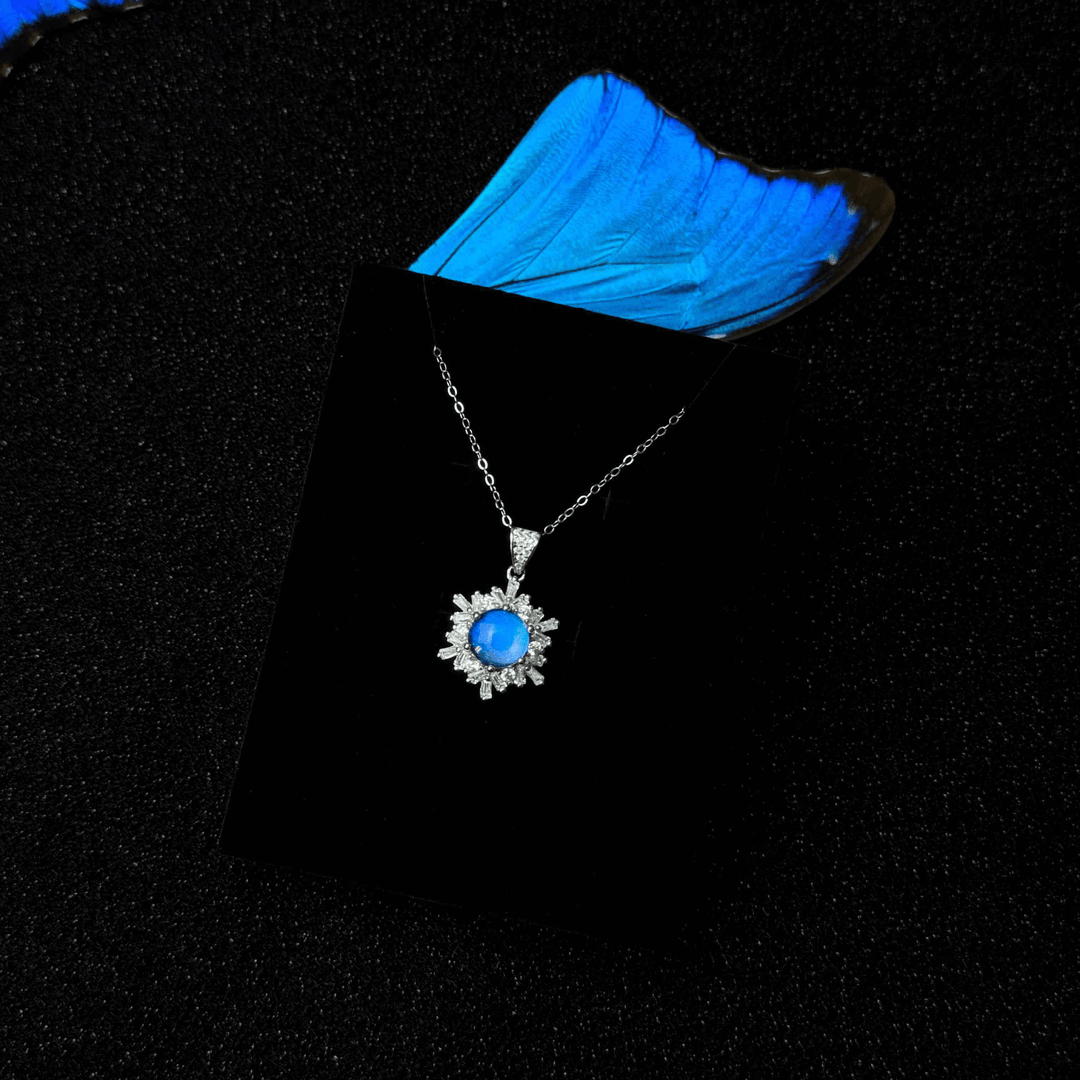 Handcrafted Butterfly Specimen Necklace  An Elegant Light Luxury Gift for Your Girlfriend or Close Female Companion
