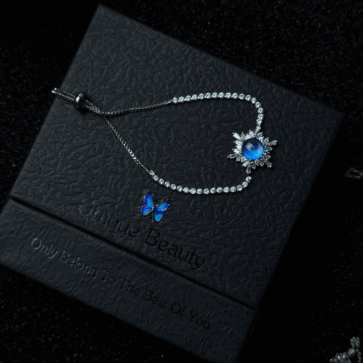 Handcrafted Butterfly Specimen Necklace An Exquisite Light Luxury Gift for Your Girlfriend or Close Female Friend